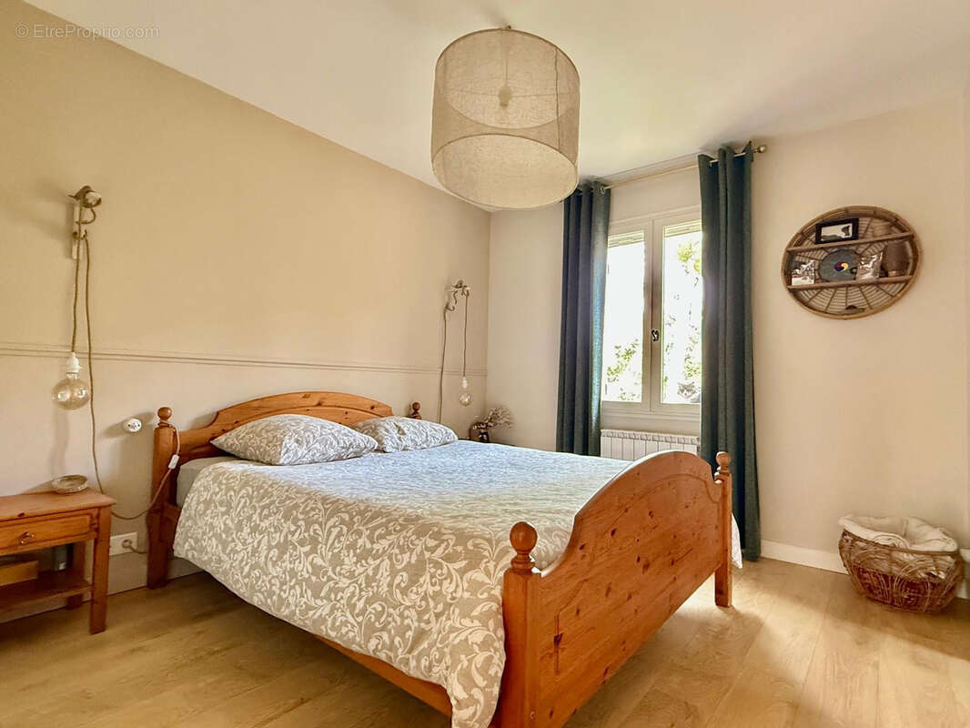 Maison à CHATEAURENARD