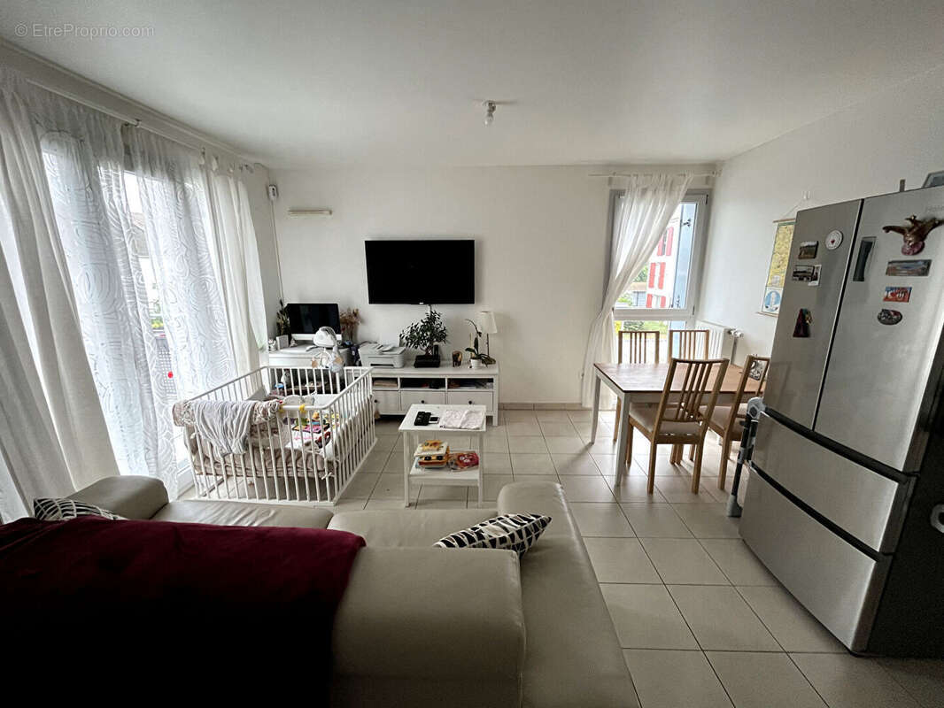 Appartement à LES MUREAUX