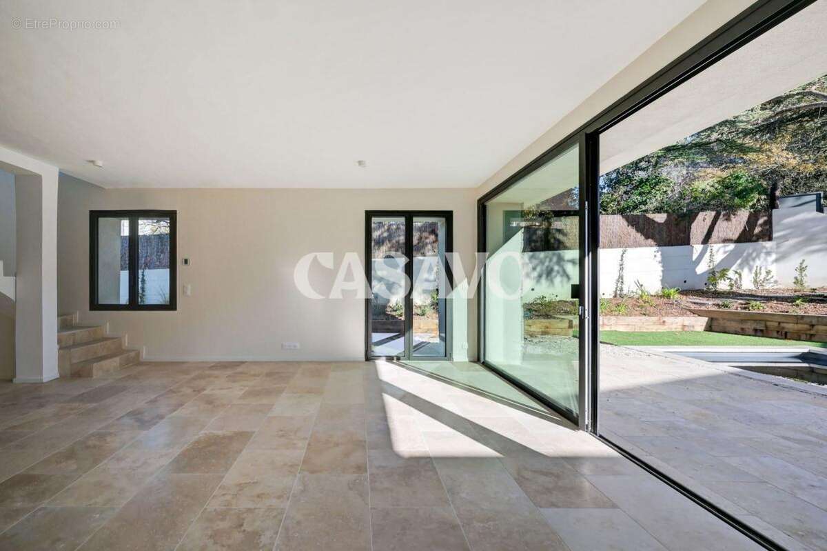 Vente Maison 4 pièces de 100m² - 13080 Aix-en-Provence - photo 4