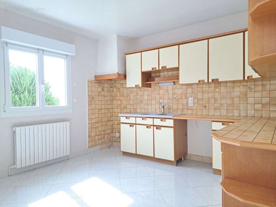 Maison à CHATELLERAULT