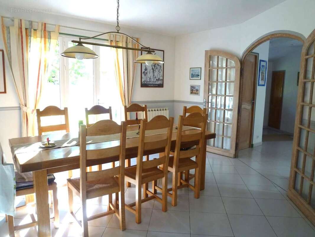 Maison à PUGET-THENIERS