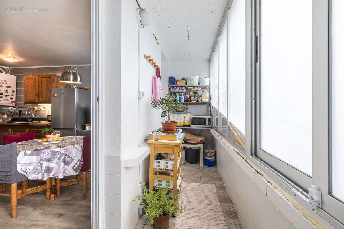 Vaste Studio avec Parking et cave - photo 4