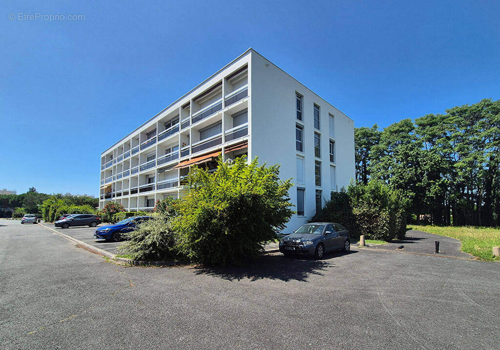 Appartement à PESSAC