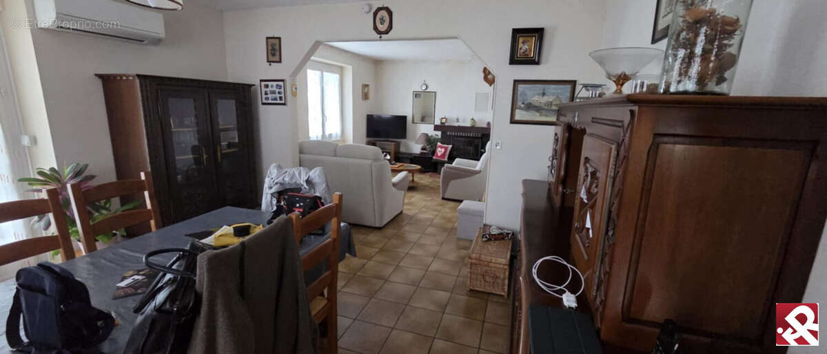 Maison à SAINT-VAURY