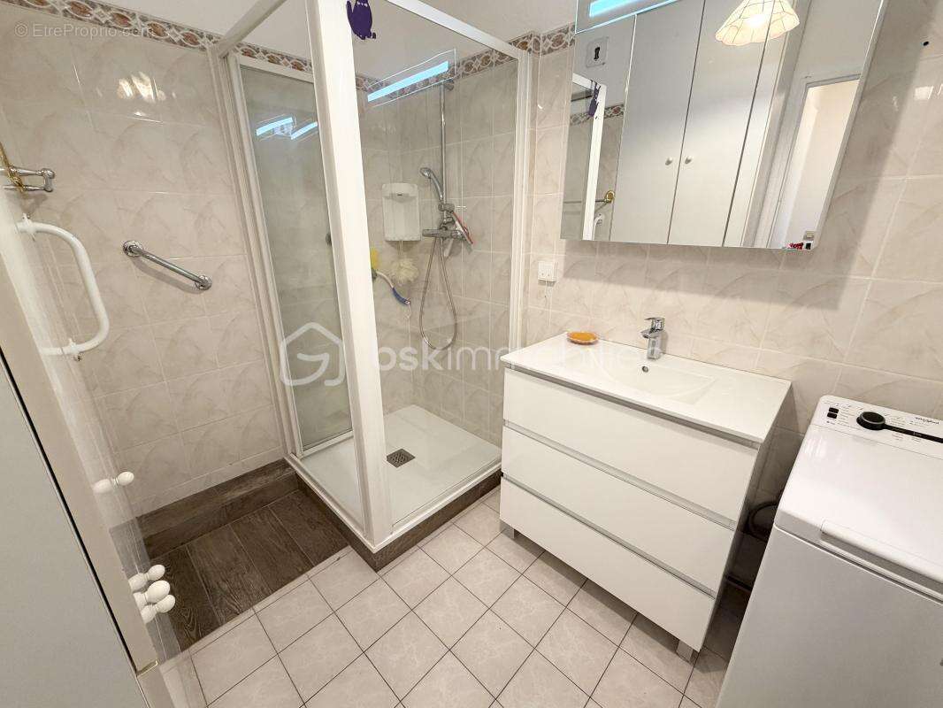 Appartement à HYERES