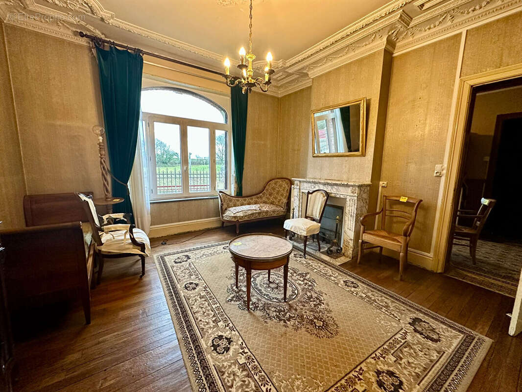 Maison à TUGNY-ET-PONT