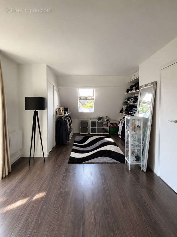 EN EXCLUSIVITÉ CHEZ COMEBACK IMMOBILIER : Appartement de 89m2 - 3 pièces à La Chapelle-en-Serval ! - photo 11