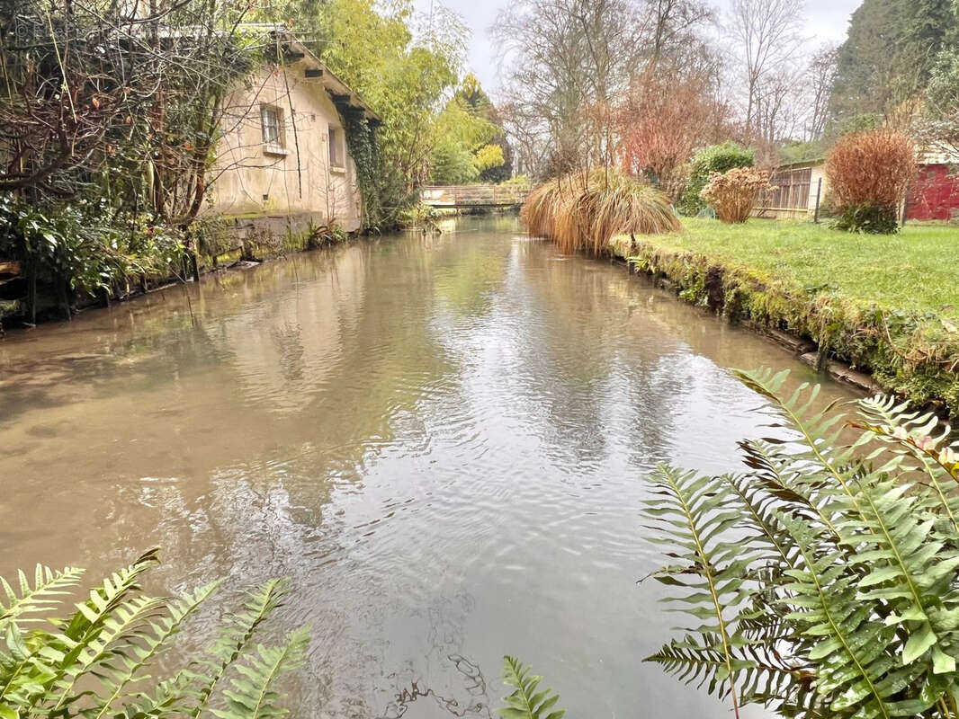 Maison à CANY-BARVILLE