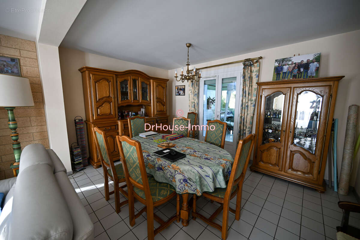 Maison à VILLAINES-SOUS-BOIS