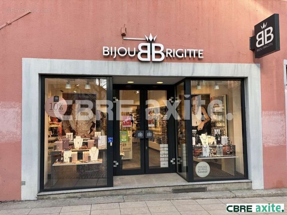 150 m² à Bourgoin-Jallieu  - photo 4