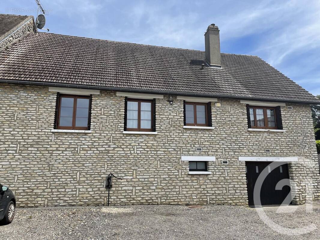 Maison à CHAUMONT-EN-VEXIN