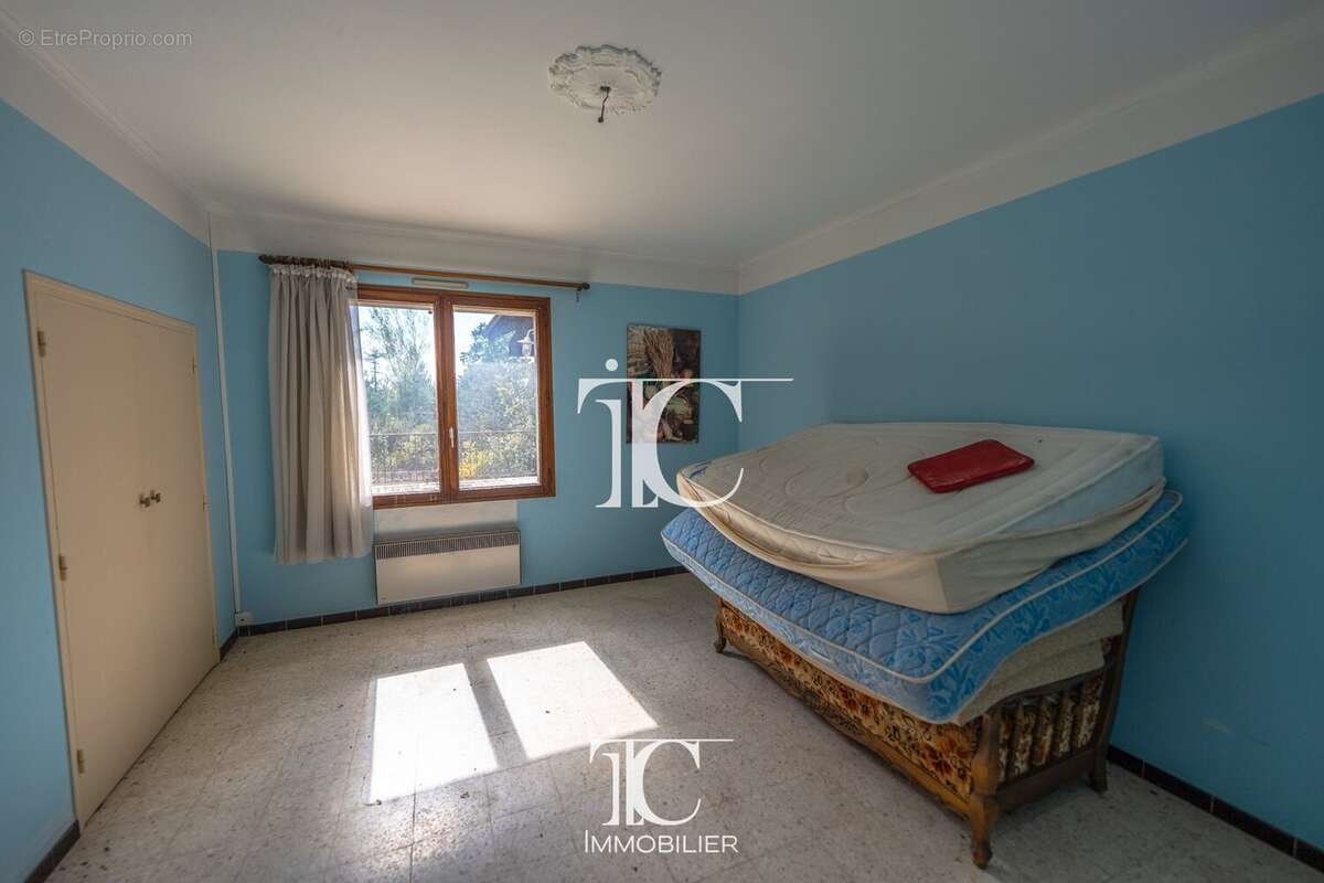 Maison à GROSPIERRES