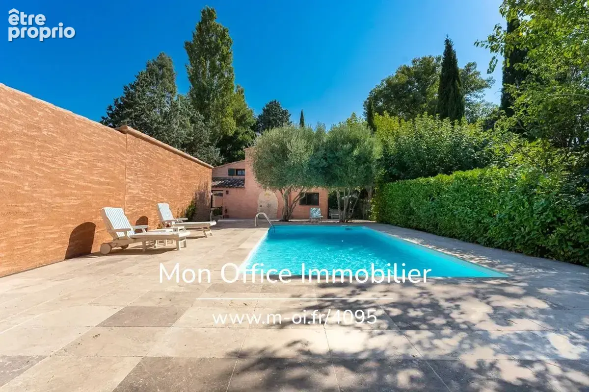 Référence : 7235-SJO - Magnifique Mas de 1739 aux portes d'Aix-en-Provence - piscine- terrain plat arboré de 6400m2- cachet - photo 21
