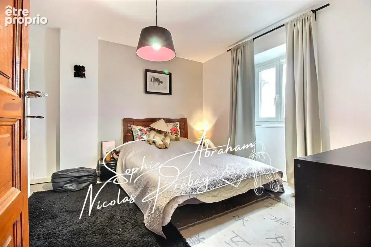 Charmante maison en pierres avec garage et cour - photo 6