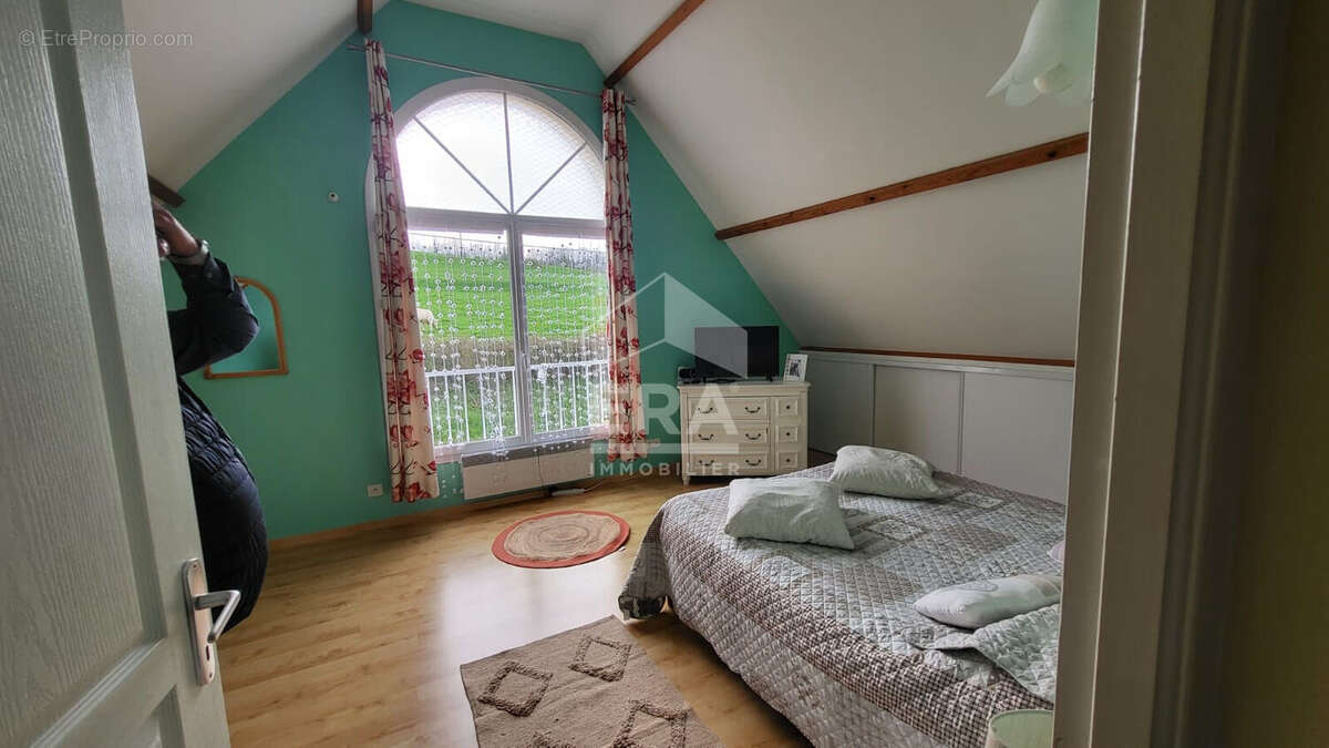 Maison à BEAURAINVILLE