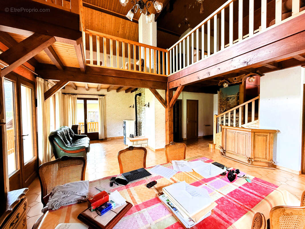 Maison à SAINT-PIERRE-DE-CHARTREUSE