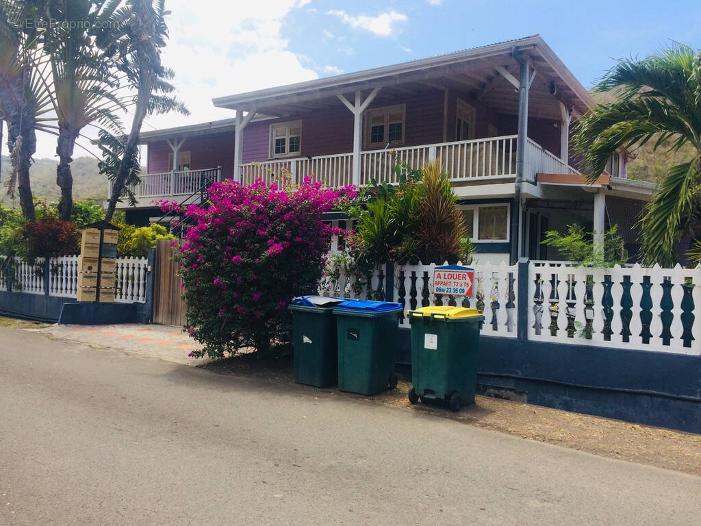 Appartement à CASE-PILOTE