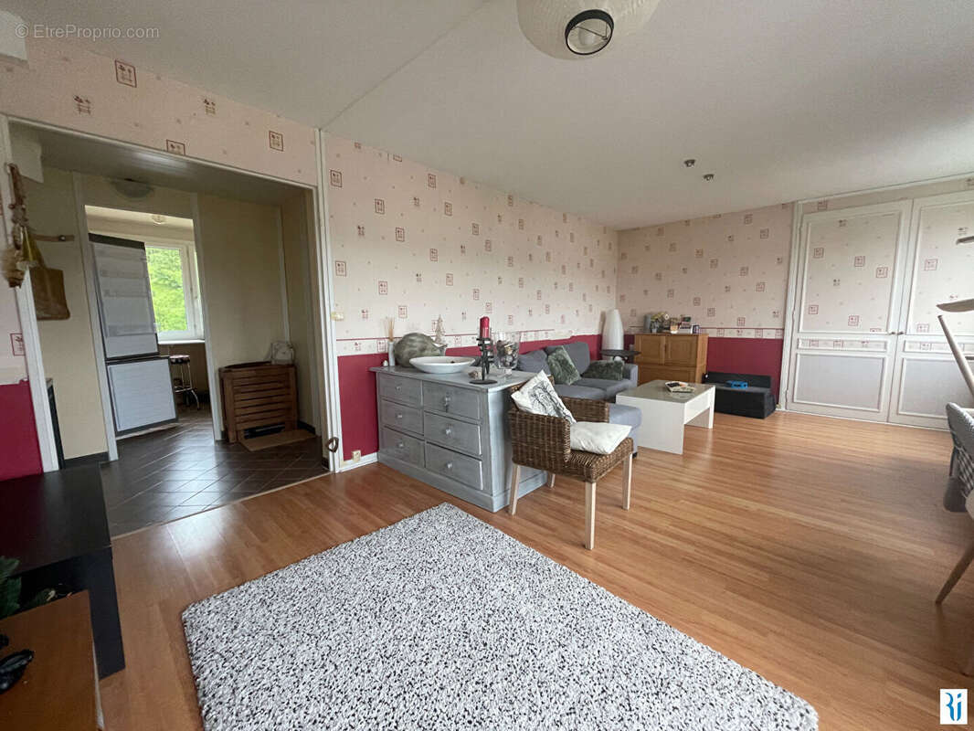 Appartement à DARNETAL