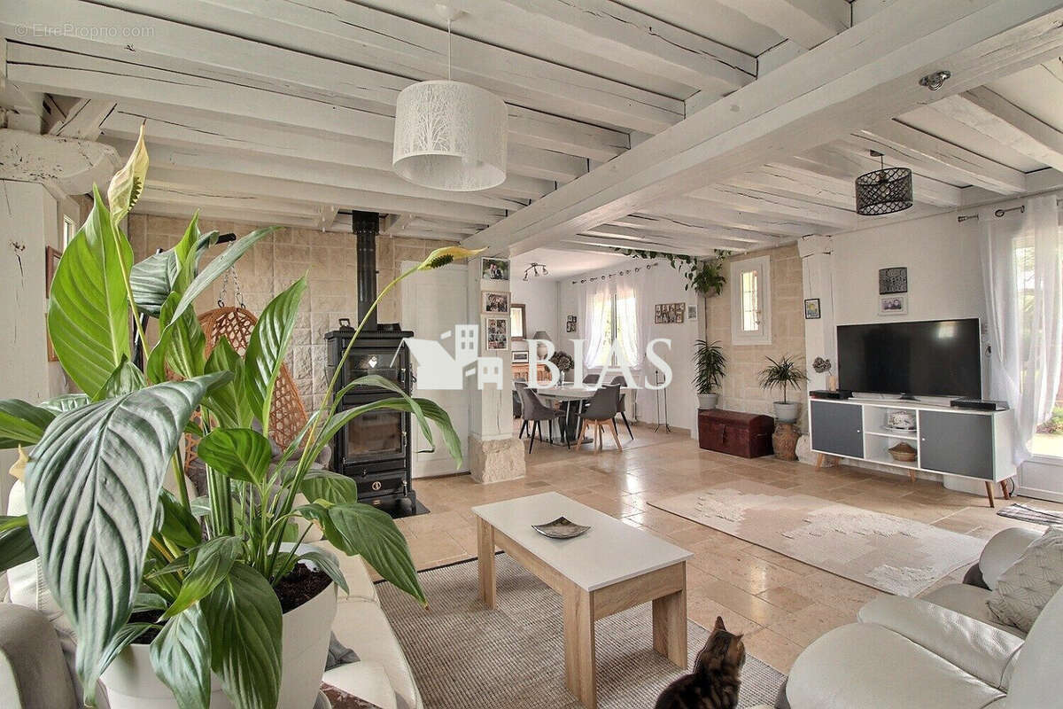 Maison à TOURVILLE-LA-CAMPAGNE