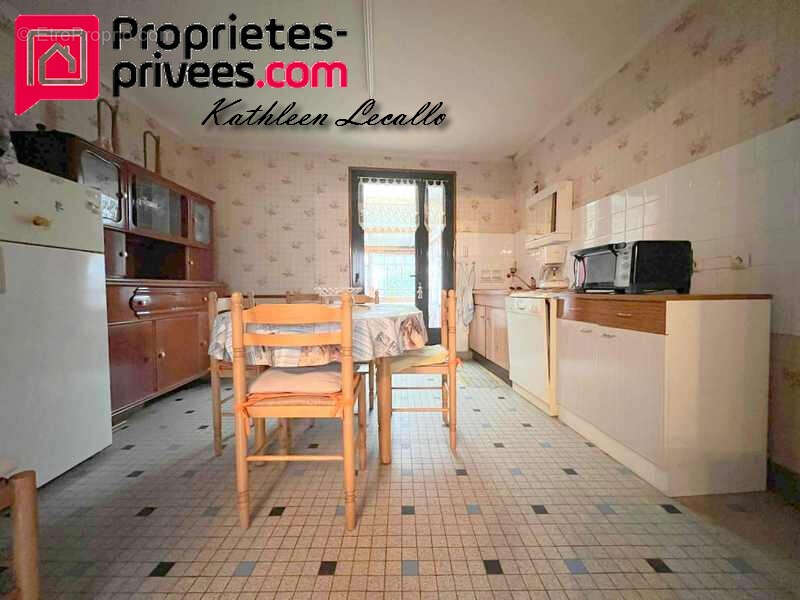 Maison Batz Sur Mer 7 pièce(s) 112 m2 - photo 5