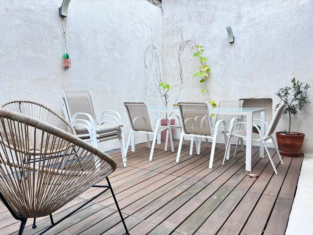 Appartement à SALON-DE-PROVENCE