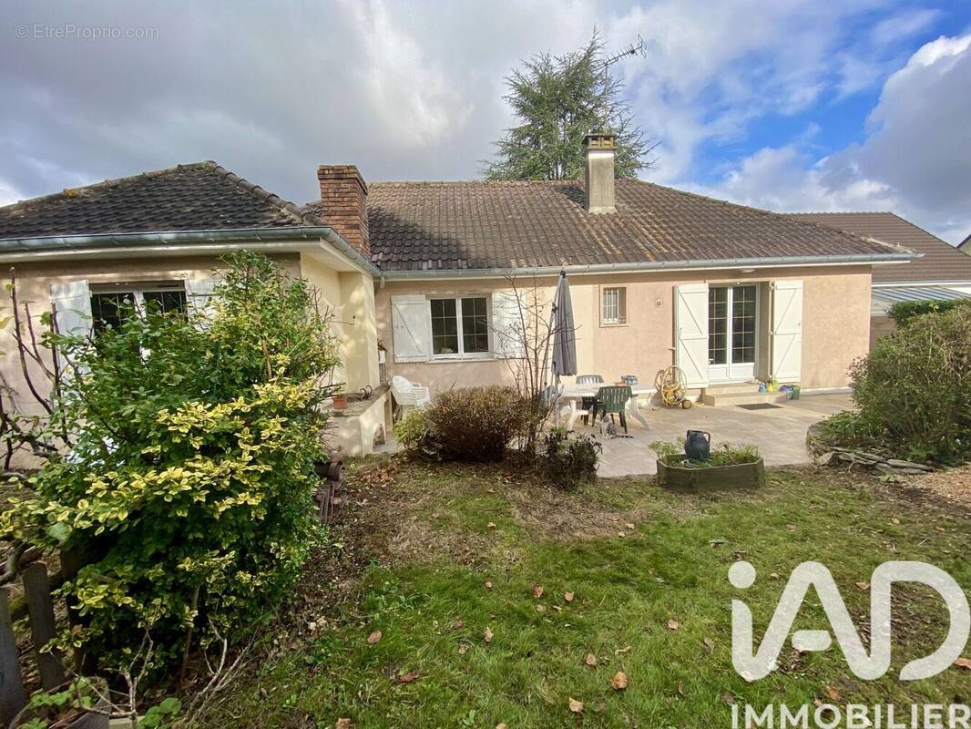 Photo 1 - Maison à BOISSISE-LE-ROI