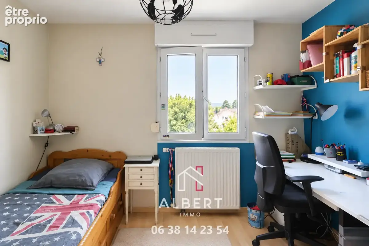 Les Justices - Appartement type 5 de 110 M2 - 3 chambres, balcon et garage - photo 8
