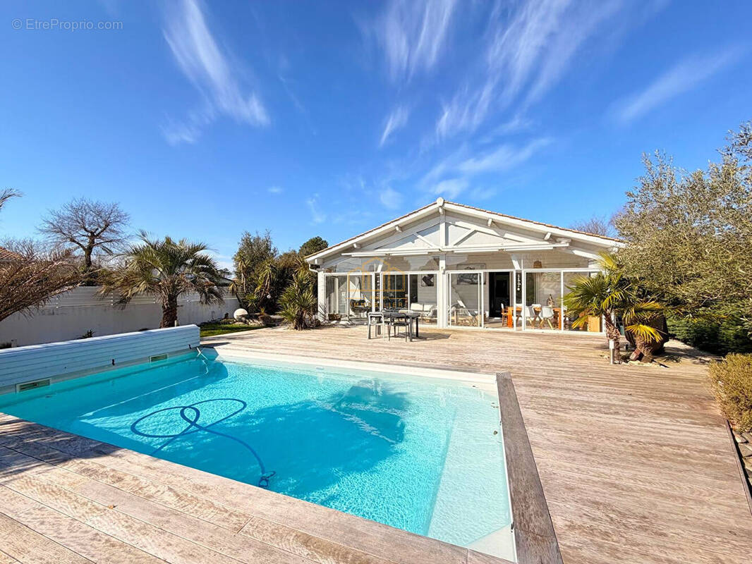 Maison à GUJAN-MESTRAS