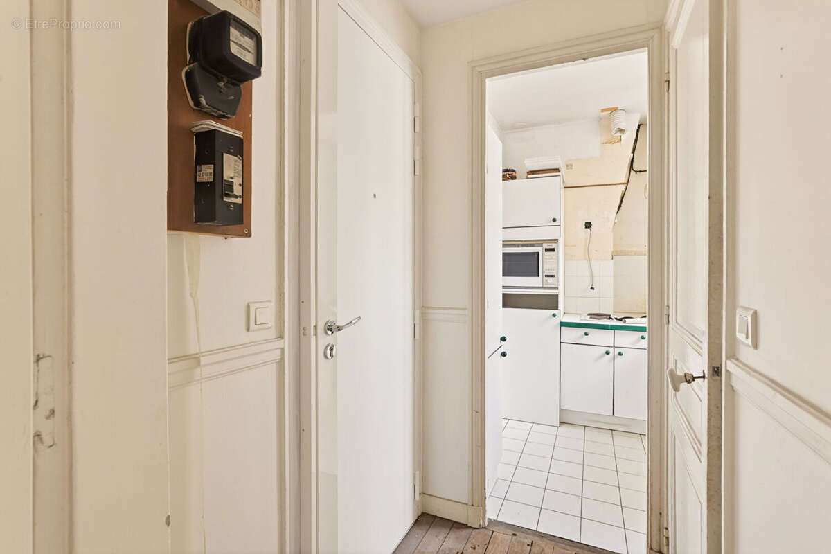 Appartement à PARIS-18E