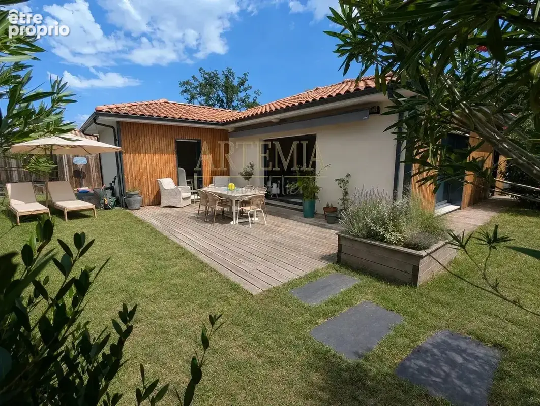 Maison à GUJAN-MESTRAS