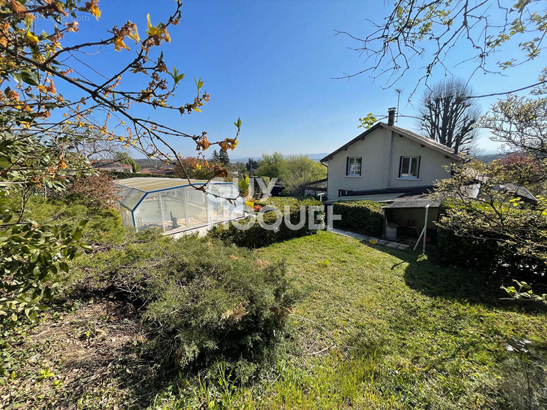 Maison à GRENAY