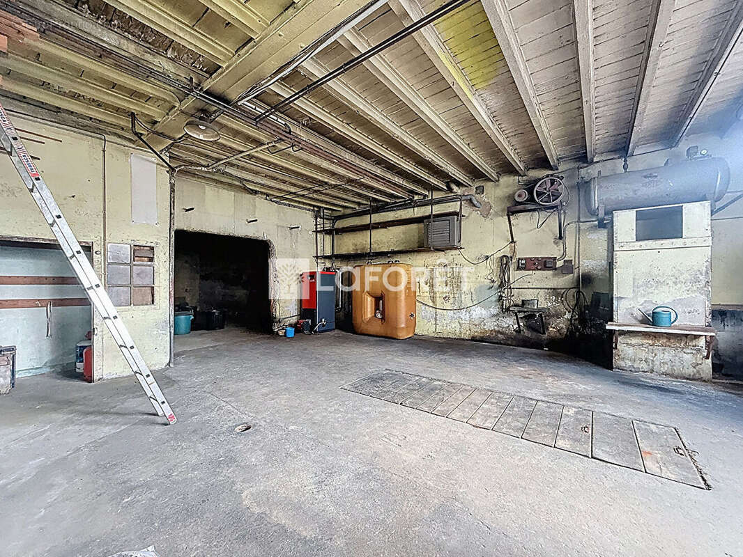 Maison à MONTREVEL-EN-BRESSE