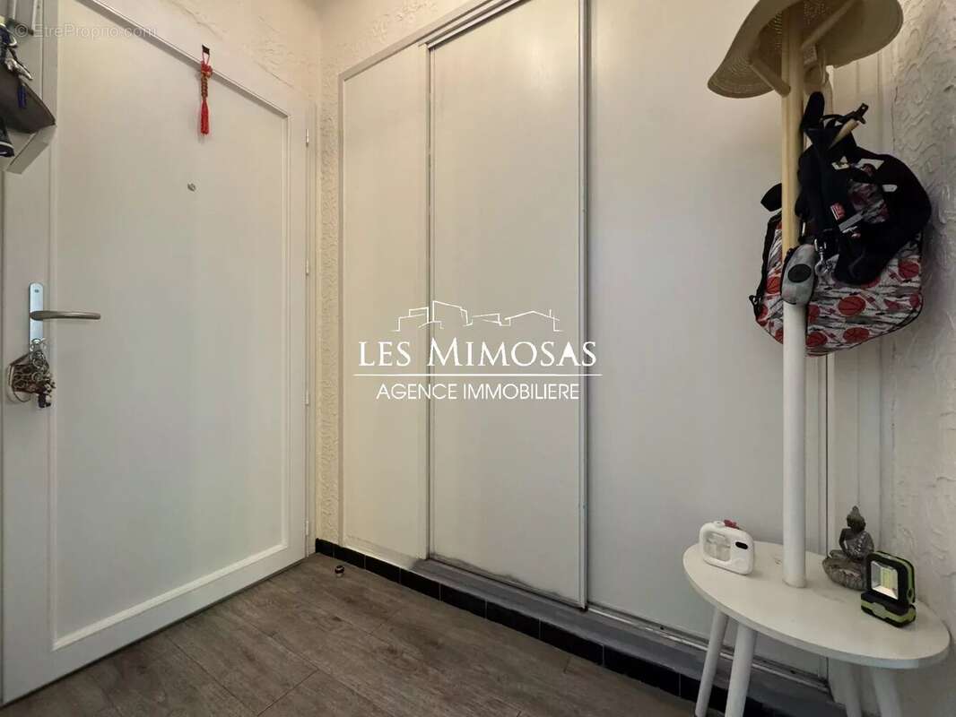 Appartement à FREJUS