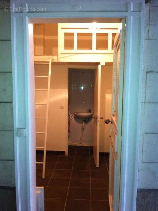 Appartement à PARIS-9E