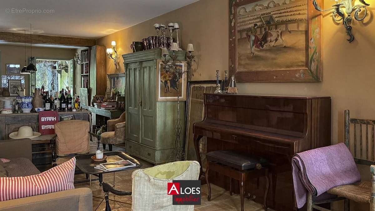 Maison à AIGUES-MORTES