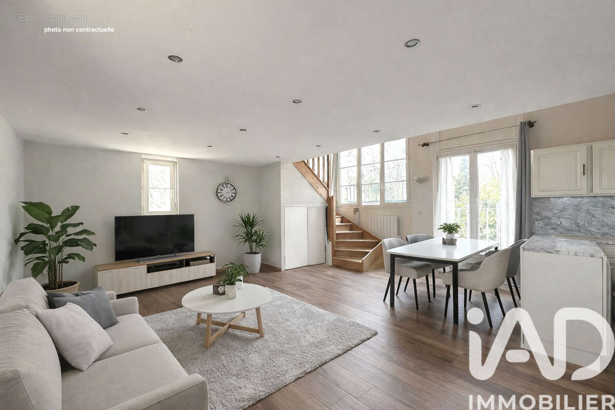 Photo 2 - Appartement à CERNY