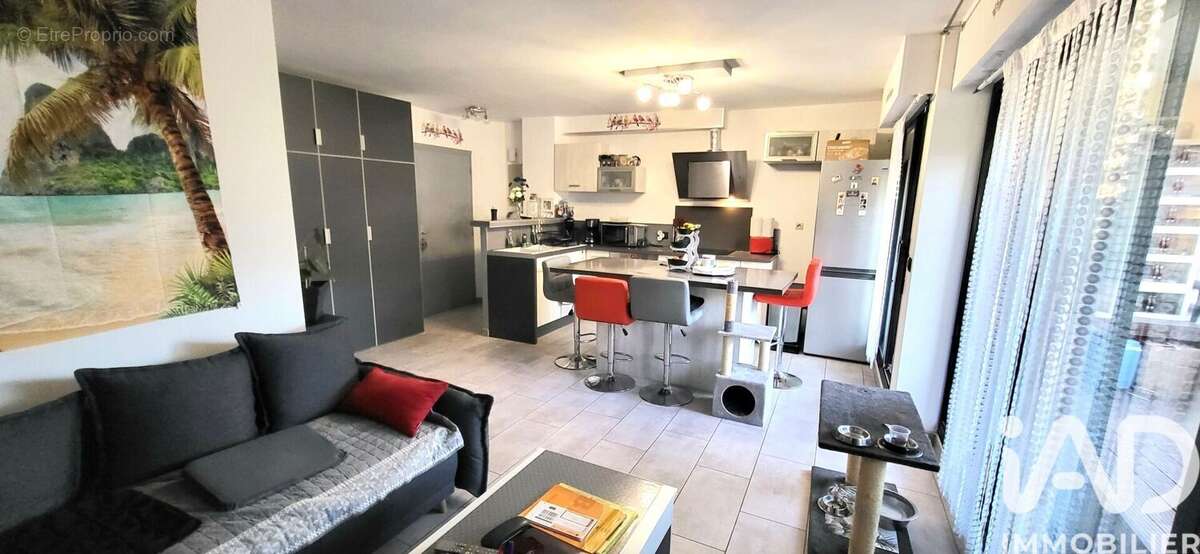 Photo 2 - Appartement à SIX-FOURS-LES-PLAGES