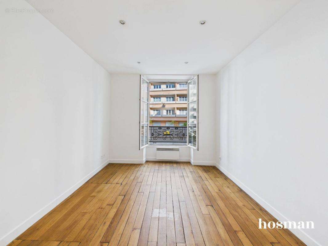 Appartement à PARIS-11E