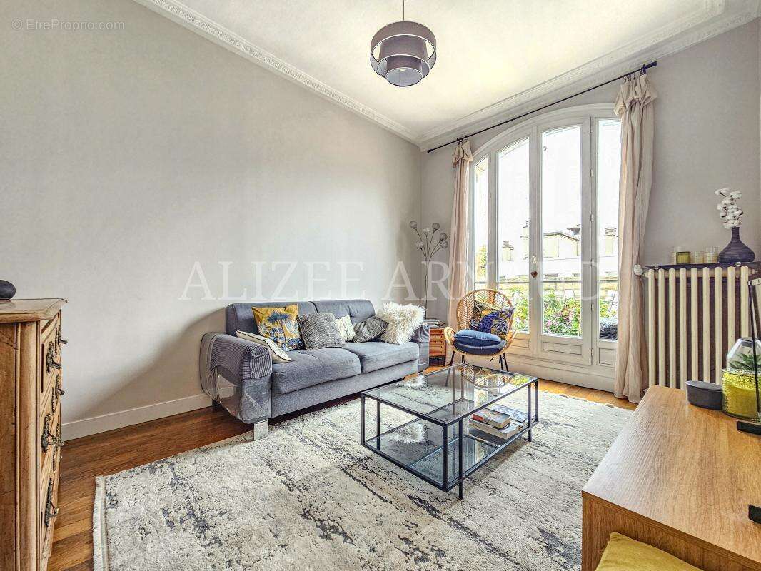 Appartement à ASNIERES-SUR-SEINE
