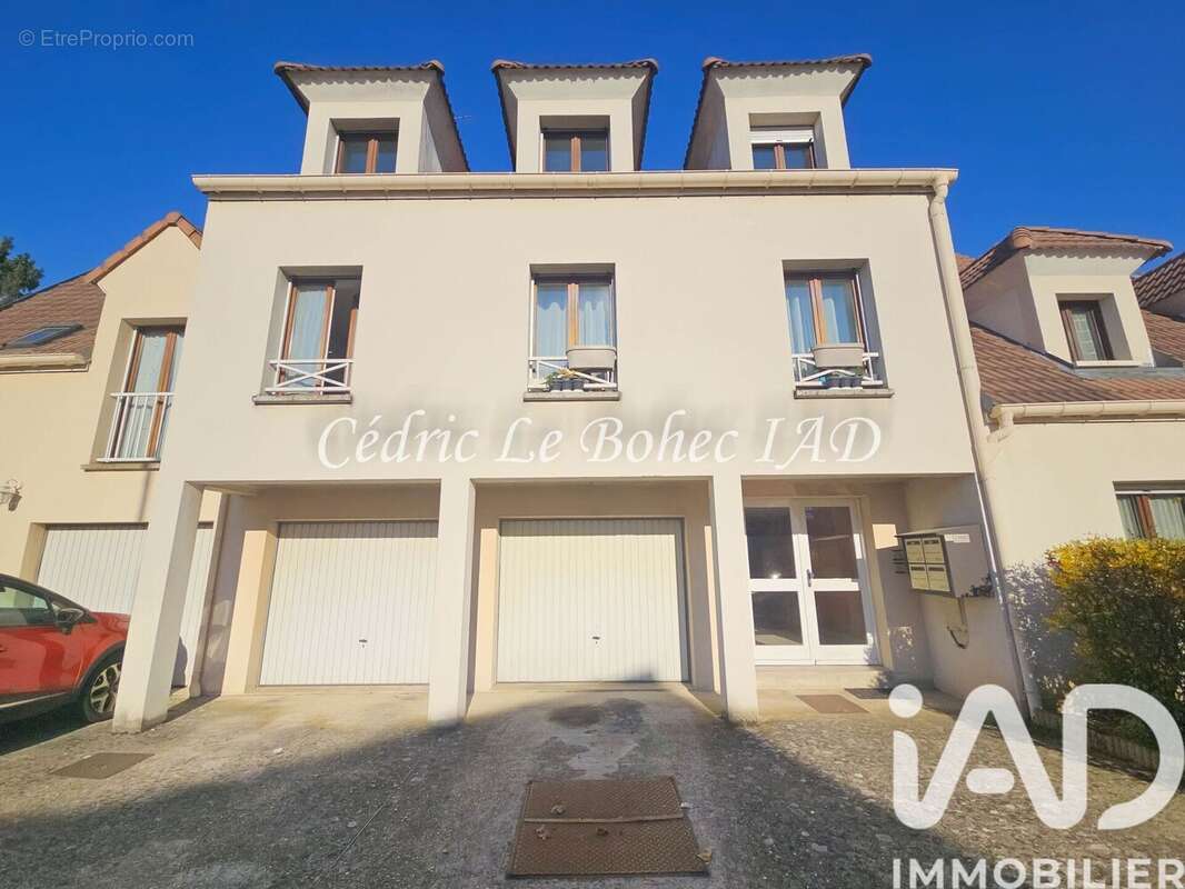 Photo 2 - Appartement à SAINT-PRIX