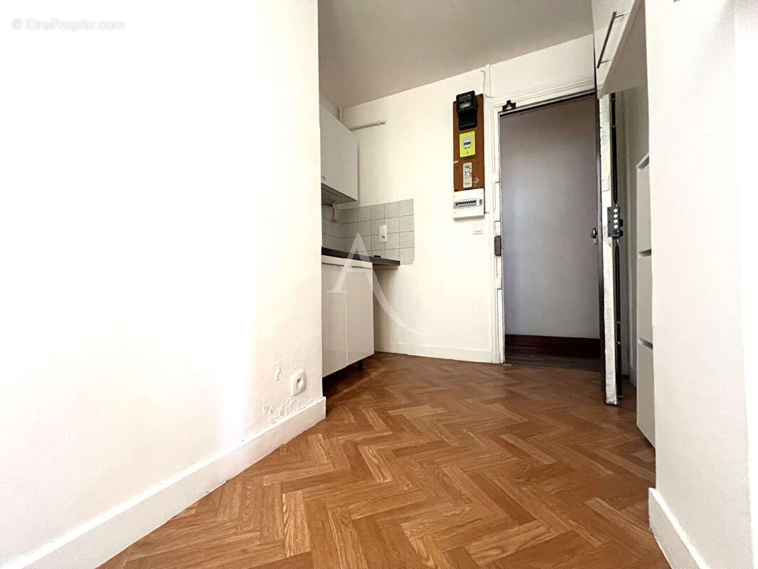 Appartement à PARIS-20E
