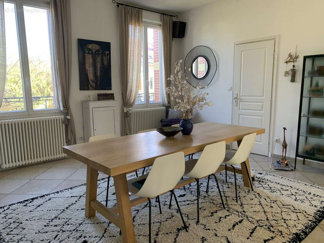 Maison à NUITS-SAINT-GEORGES