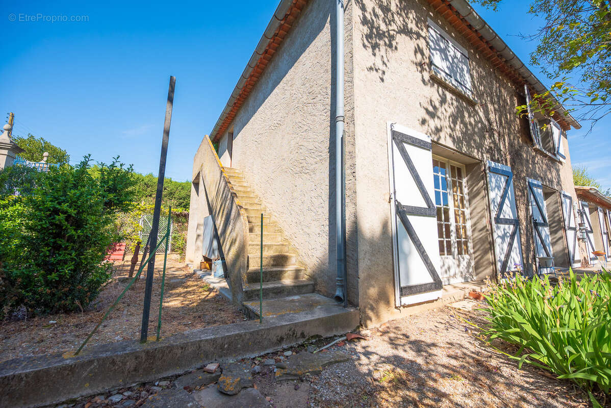 Maison à PEYRIAC-MINERVOIS