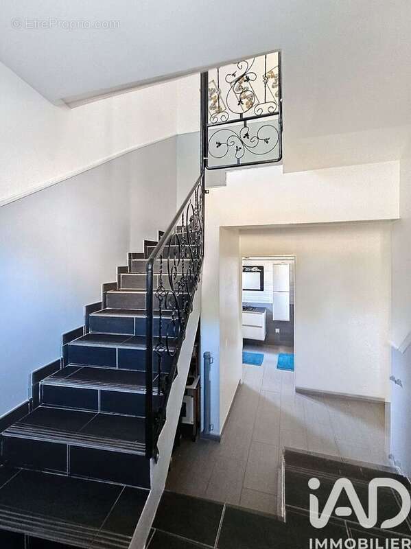 Maison 196 m² à Briare  - photo 9