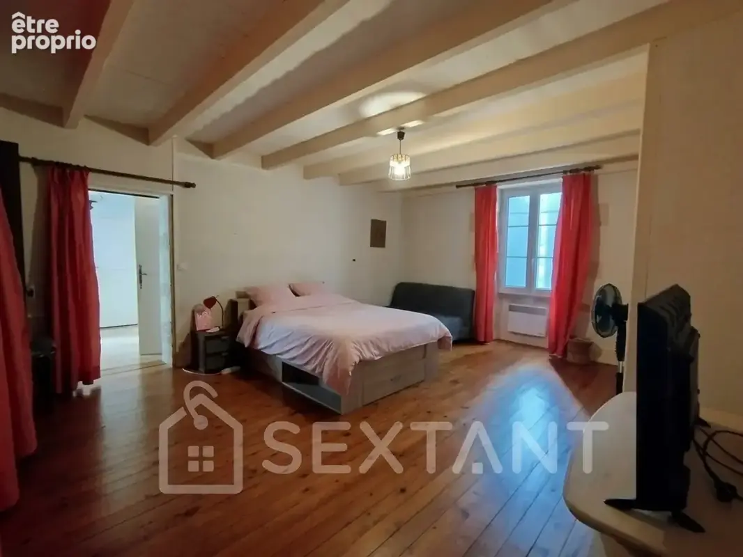 Charmante maison en pierre avec grange et jardin  3 chambres  135 m² habitables - photo 15