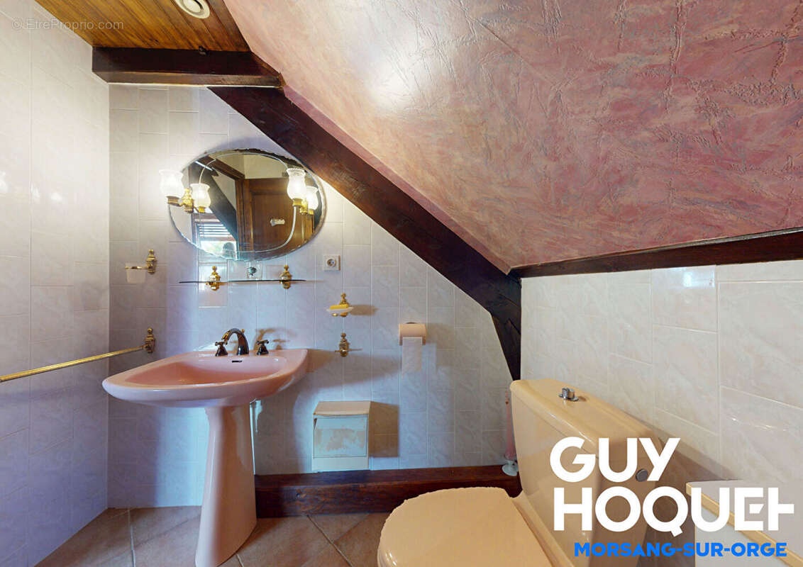 Maison à FLEURY-MEROGIS