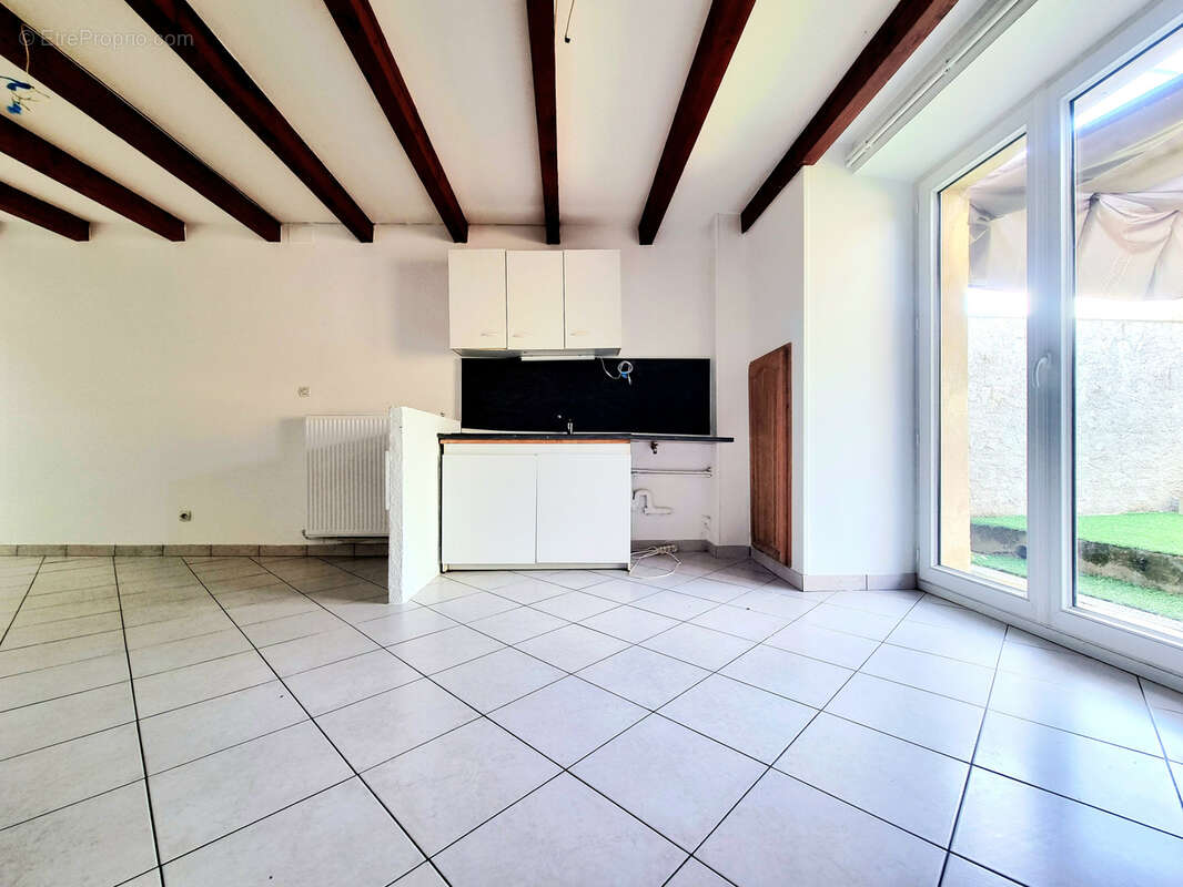Maison à HOEVILLE