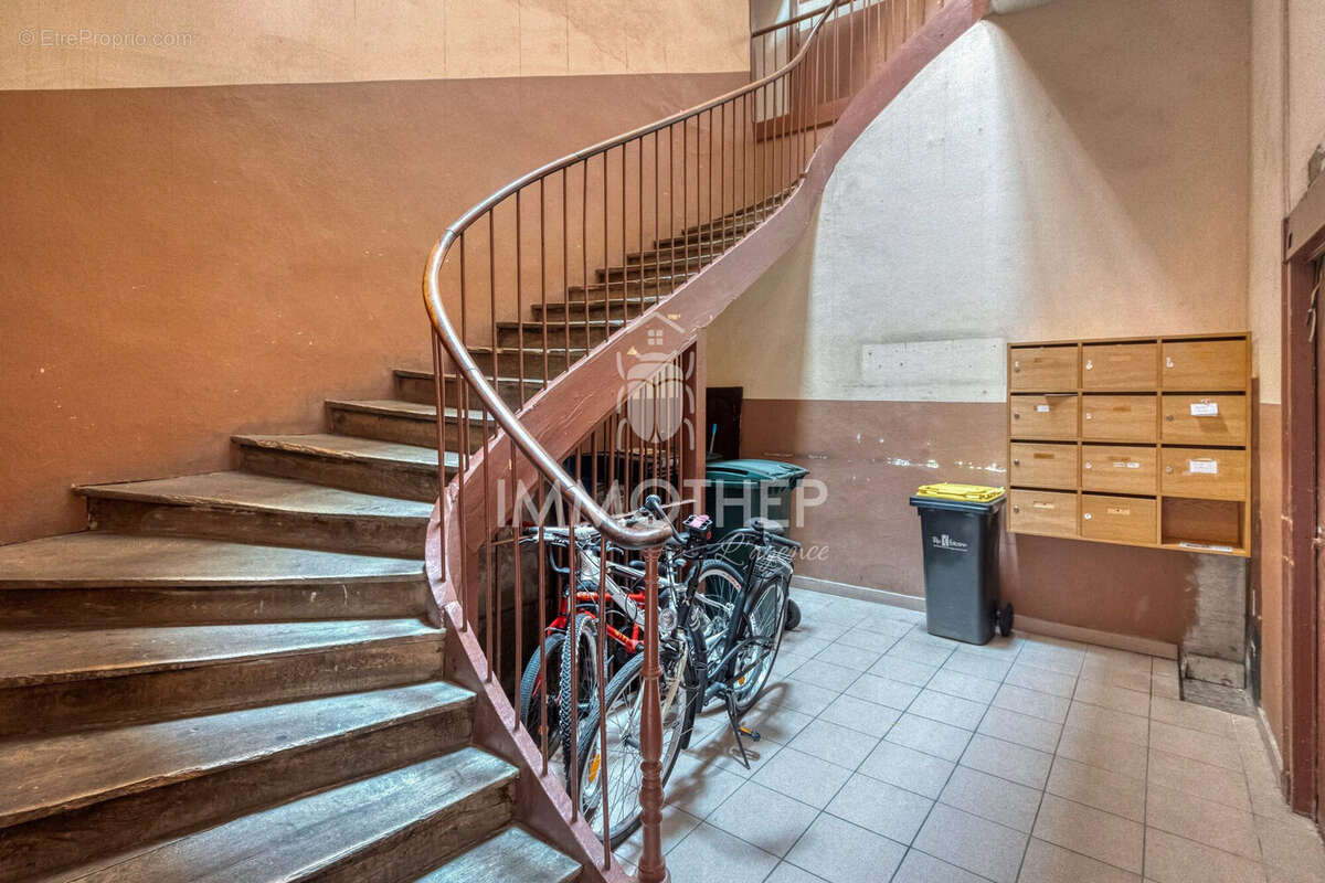 Appartement 26 m² à Voiron  - photo 8