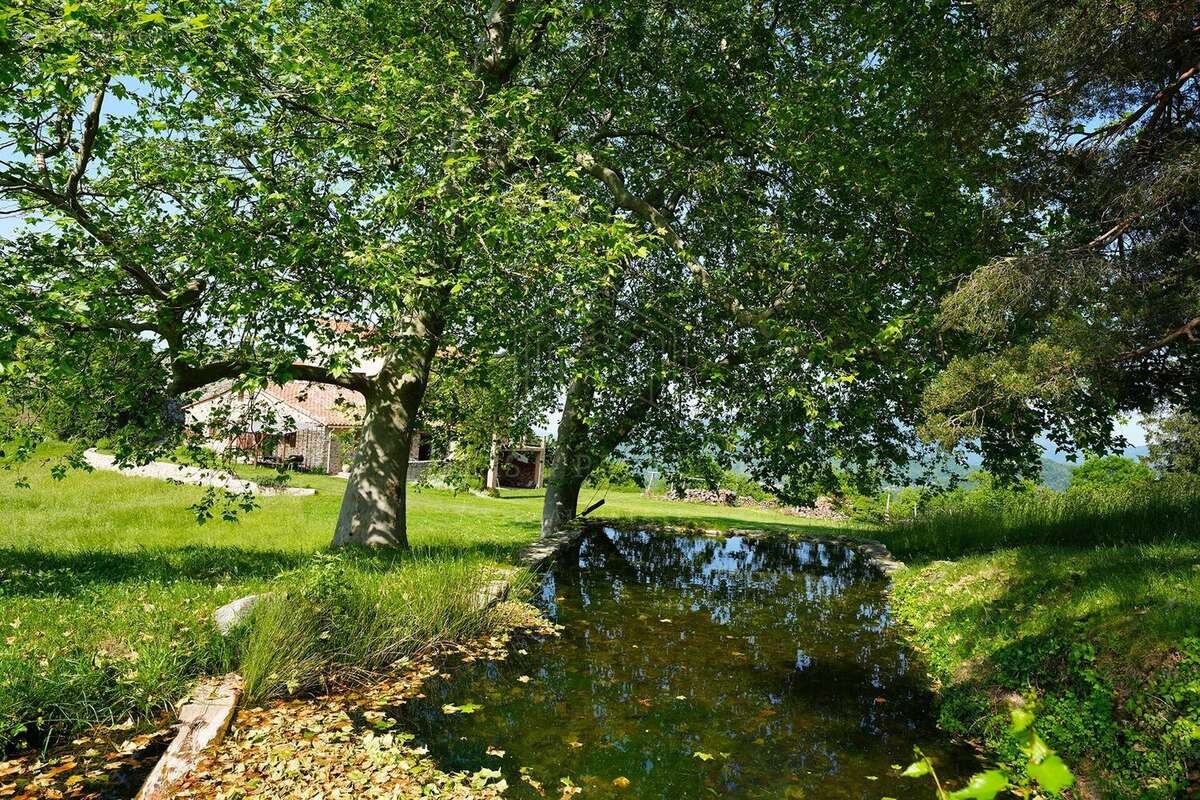 Exceptionnelle propriété de plus de 54 hectares – Vue panoramiqu - photo 23