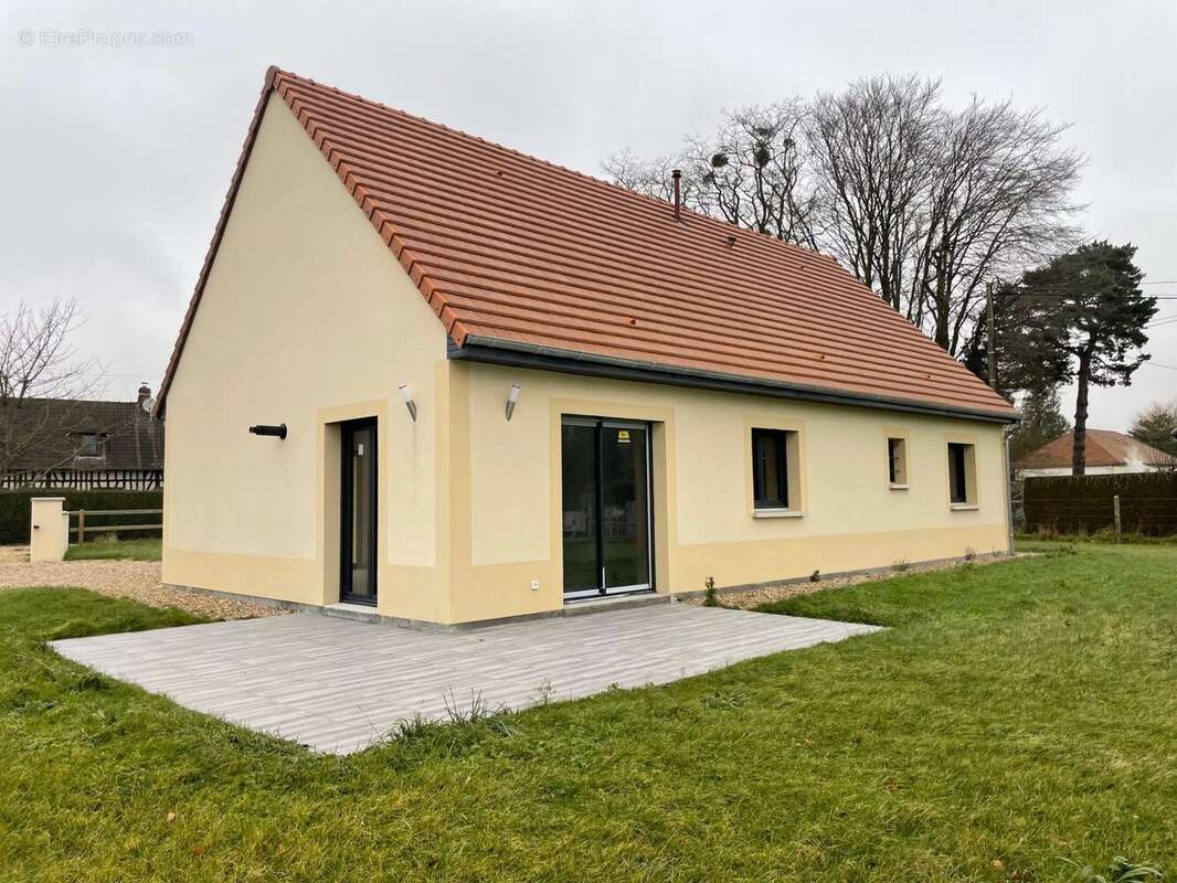 Maison à BERNAY